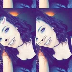 Meet your Posher, Macey